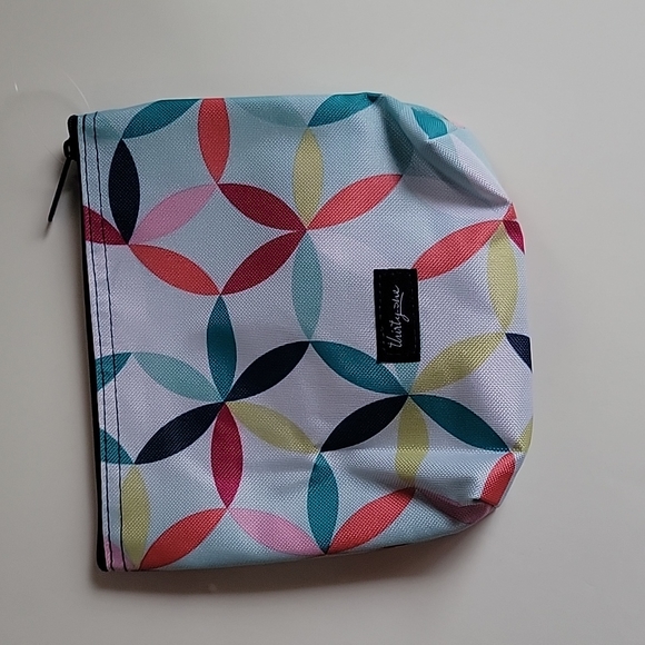 Thirty-one Snack & Go - Kaleidoscope Dreams - Picture 2 of 5